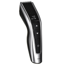 „Philips HAIRCLIPPER Series 9000“ plaukų kirpimo mašinėlė. Savaime galandantys metaliniai peiliukai.