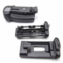 Battery grip for Nikon D850...