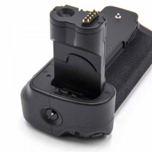 Battery grip for Canon EOS 20D, 30D, 40D, 50D like BG-E2N