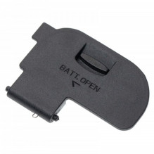 Battery cover for Canon 7D Mark II etc.