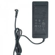 6 lizdų įkroviklis „Icom“ baterijoms BP-252