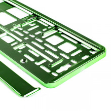 Ramka tablicy rejestracyjnej metalizowana zielona AMIO-03178 Ramka tablicy rejestracyjnej metalizowana zielona AMIO-03178