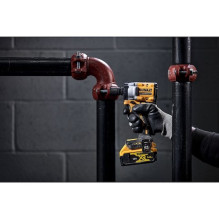 Elektrinis Įrankis - DeWALT DCF922P2T-QW 610 N m 2500 RPM su 2x 5Ah Baterijomis