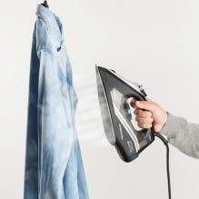 Geležinis Lygintuvas - Taurus Geyser Eco 3200 W Garų ir Sauso Lyginimo Geležis Juoda