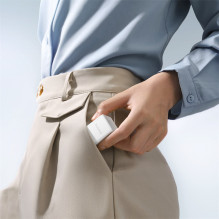 „Baseus Palm 1C“ 20 W sieninis įkroviklis (su „Baseus Mini White USB-C 60 W“ (20 V / 3 A) 1 m laidu) – baltas