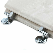 Beldray LA033710WOAKFEU7 Wooden MDF Toilet Seat - White Oak