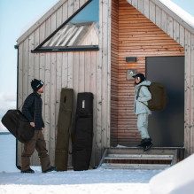 Thule 4941 slidžių ir snieglenčių sportinis krepšys su ratlankiais, 80 l, tamsiai pilkas