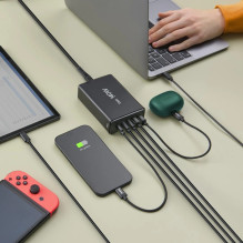 Hama 00201978 Įkrovimo stotelė su 3xUSB-C / 2xUSB-A 140 W juoda