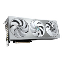 Graphics Card, GIGABYTE, NVIDIA GeForce RTX 5070, 12 GB, GDDR7, 192 bit, PCIE 5.0 16x, GPU 2625 MHz, Triple slot Fansink