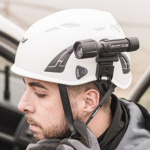 Ledlenser P5R Pro juodas rankinis žibintuvėlis LED Ledlenser P5R Pro juodas rankinis žibintuvėlis LED