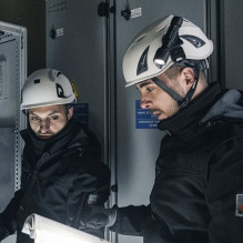 Ledlenser P5R Pro juodas rankinis žibintuvėlis LED Ledlenser P5R Pro juodas rankinis žibintuvėlis LED