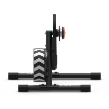 Wahoo KICKR CORE 2 Trainer (ZWIFT Cog &amp; Click)