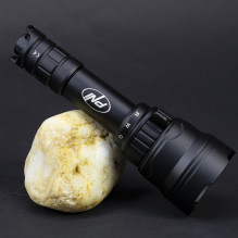 PNI Adventure F300 LED flashlight in 3 colors, white, red, green, distance 500 m, luminous flux 540 lm, 18650 3000mAh ba