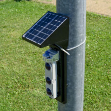 PNI BP200S IR perimeter barrier up to 200m, 3 beams, solar powered, 4000 mAh, wireless connection, black