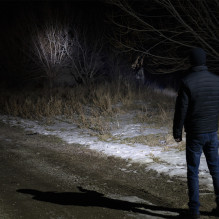 PNI Adventure F650 LED žibintuvėlis su 20 W LED, 2000 lm, aliuminis, IPX6, pridedama baterija, USB C tipo įkrovimas