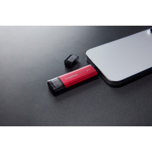 Kingston Technology 2TB Dual USB-A / C Portable SSD, Up to 1050MB / s USB 3.2 Gen 2