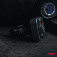 Automobilinis FM siųstuvas 2×USB-A 1×USB 12V 24V AMIO-04649