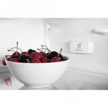 Kavos aparatas Jura C8 Piano Black (EA) Kavos aparatas Jura C8 Piano Black (EA)