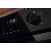 Orkaitė Electrolux LOFGF00BK