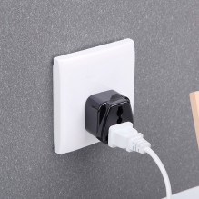 Europe-UK PNI 220V socket adapter
