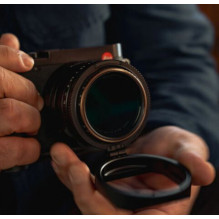 PolarPro MagFlip Hood for Leica Q3 Black PolarPro MagFlip Hood for Leica Q3 Black