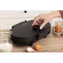 Waffle maker GORENJE WM1200B black, 1200 W Waffle maker GORENJE WM1200B black, 1200 W