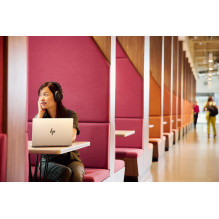 HP EliteBook 8 Flip G1i 13 Ultra 7 255U 13.3"WUXGA Touch IPS 400nits AG U7 255U 32GB LPDDR5x-7500 SSD1TB Arc Cam IR