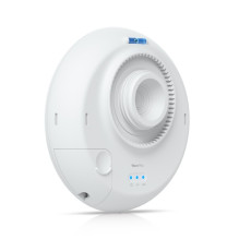 UBIQUITI Compact 60 GHz PtMP Station Powered by Wave Technology Wave Pico