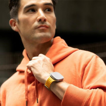 Uniq Revix Evo Magnetic Strap for Apple Watch 42 / 44 / 45 / 49 mm - Green-Yellow