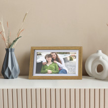 Wozinsky WRC-32 10.1" Digital Photo Frame with Frameo 32GB App - Light Brown