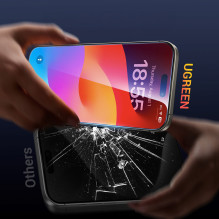 Ugreen SP630 grūdinto stiklo dėklas su tvirtinimo rėmeliu iPhone 16 Pro Max (2 vnt.)