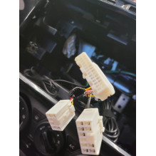 Adapter do sterowania z kierownicy Toyota Avensis, Corolla, RAV4, Yaris 2011 - CTSTY002.2