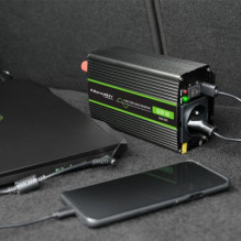 Qoltec Qoltec Monolith power adapter / inverter Auto 600 W.