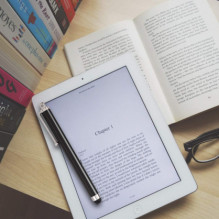 „Riff“ universalus rašiklis (10,5 cm), skirtas išmaniesiems telefonams / planšetiniams kompiuteriams, žalias