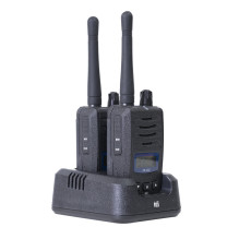Portable PMR radio station TTi TX110 set with 2bc