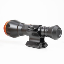 PNI Adventure F550 Crystal LED flashlight package, 10W and PNI FLM33 magnetic mounting bracket