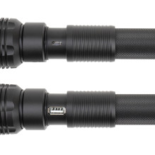 PNI Adventure F450 aliuminio žibintuvėlis su fokusavimo funkcija, BOOST, LED 20 W, 1500 lm iki 450 m, 4400 mAh, IPX5, su