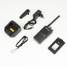 Dynascan D11V DMR VHF portable radio station, 136-174 MHz, 32 channels