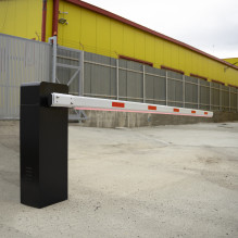 Left parking access barrier PNI BPL506S with Led, barrier length 6m, remote control included Left parking access barrier PNI BPL506S with Led, barrier length 6m, remote control included