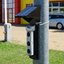 PNI BP200S IR perimetro barjeras iki 200 m, 3 spinduliai, maitinamas saulės energija, 4000 mAh, belaidis ryšys, juodas