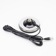 UHF antena PNI UF400, 47 cm, 430–470 MHz, su magnetiniu pagrindu