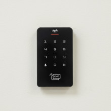 PNI DK150 autonominė prieigos kontrolės klaviatūra, PIN atrakinimas, RFID kortelė, IP65, juoda