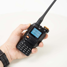 Portable VHF / UHF radio station PNI P16UV, 999 channels, dual band TX and 6 bands RX, VOX transmission, Scan, FM Radio,