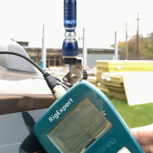 PNI ML75 CB antenos paketas ir PNI T601 tvirtinimo kabelis, 75 cm ilgio, 26–28 MHz, 300 W, sulankstomas, PNI ML75 CB antenos paketas ir PNI T601 tvirtinimo kabelis, 75 cm ilgio, 26–28 MHz, 300 W, sulankstomas,