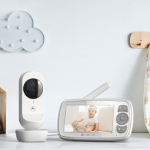 Video Baby Monitor Motorola VM34 with 4.3 inch screen Video Baby Monitor Motorola VM34 with 4.3 inch screen