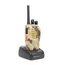 Package 8 PNI PMR R40 CAMO 0.5W, 16 PMR, Li-Ion 1200mAh portable radios with chargers and headphones included Package 8 PNI PMR R40 CAMO 0.5W, 16 PMR, Li-Ion 1200mAh portable radios with chargers and headphones included