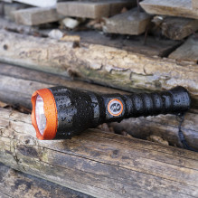 PNI Adventure F550 Crystal LED flashlight, 10W, aluminum, 500lm, up to 700m, IPX6, 4000mAh battery included, USB Type-C 