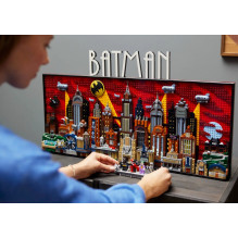 LEGO BATMAN 76271 The Animated Series Gotham City