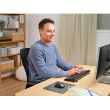 „Trust Ody II“ klaviatūra su pele, universali belaidė RF QWERTY klaviatūra, JAV anglų kalbos, juoda