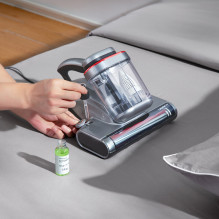 UWANT M700 Mattress Vacuum Cleaner - Gray